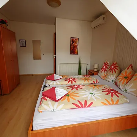 Nadasdi Haz 4* Szekszárd