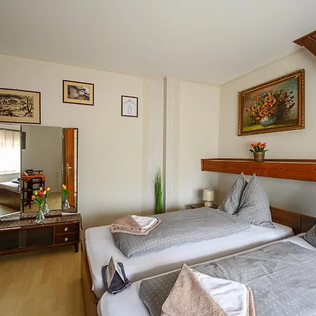 Nadasdi Haz 4* Szekszárd