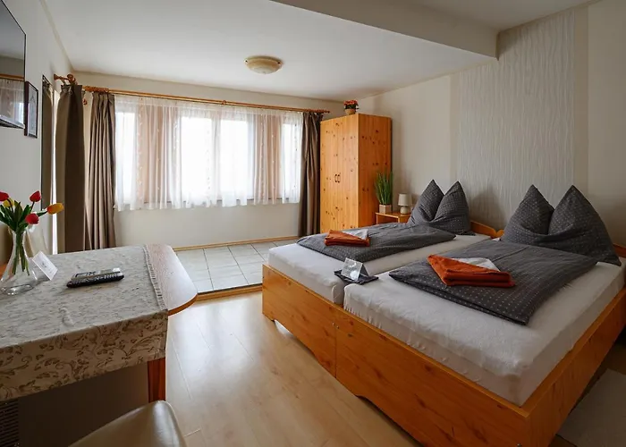 Bed & Breakfast Nádasdi Ház