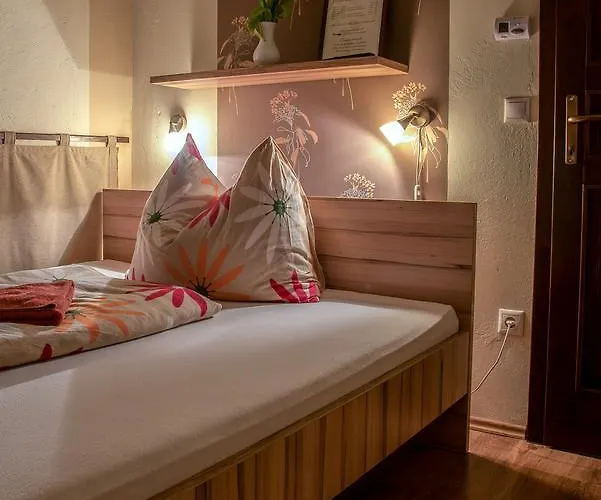 Nádasdi Ház Bed & Breakfast 4*