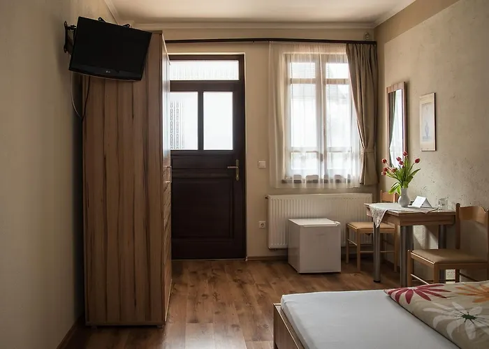 Nádasdi Ház Bed & Breakfast Szekszárd