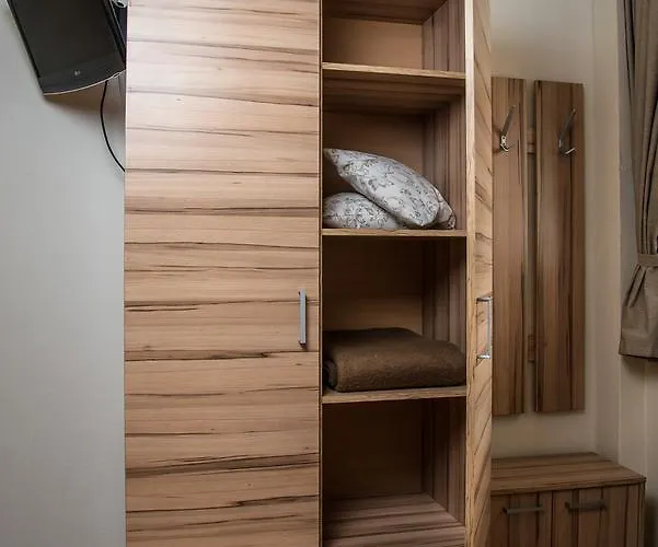 Bed & Breakfast Nádasdi Ház 4*